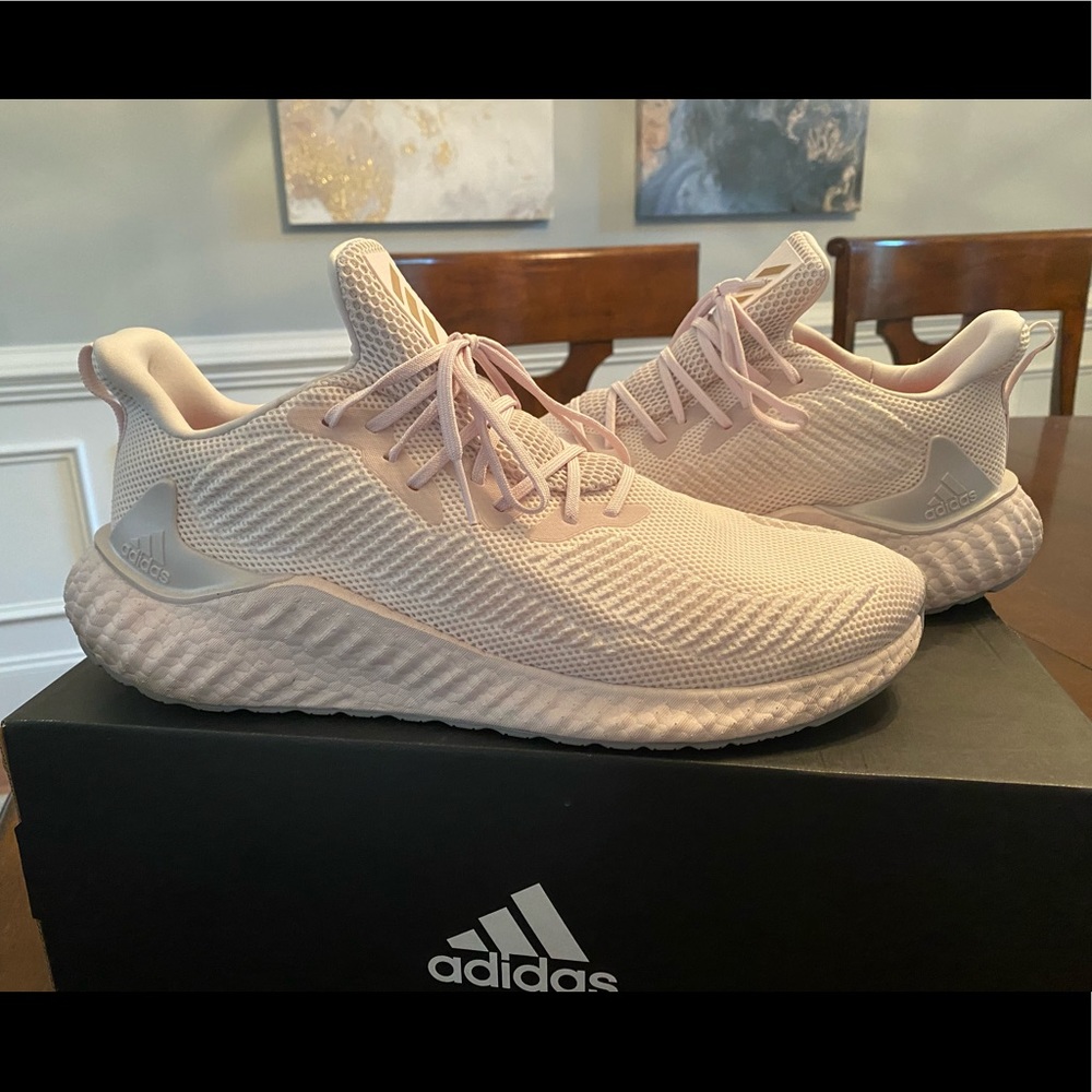 Adidas Alphaboost
